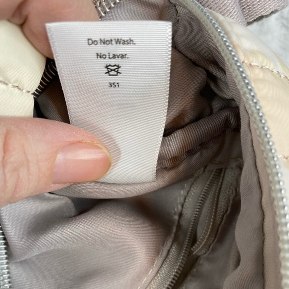 Time and Tru soft pastel camo crossbody quilted purse. - Picture 13 of 13